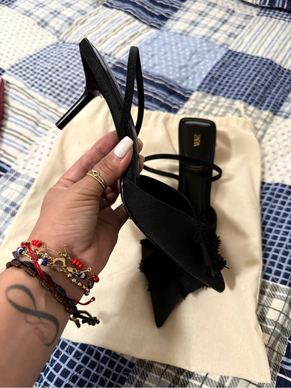 ZARA Black Pointed Bow Slingback Heels with Frayed Detail - Picture 3 of 4
